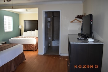 Standard Room, 2 Queen Beds