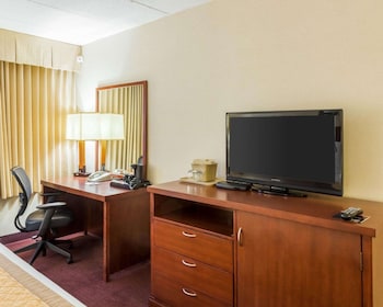 Standard Room, 1 King Bed, Non Smoking