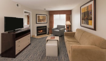 Suite, 2 Double Beds, Non Smoking