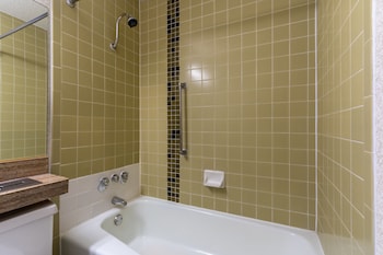 Deluxe Room, 2 Double Beds, Non Smoking