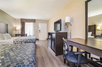 Standard Room, 2 Queen Beds, Smoking