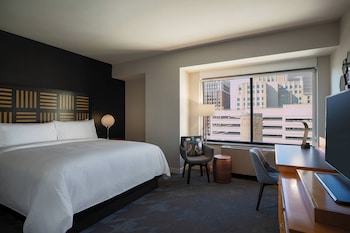 Standard Room, 1 King Bed