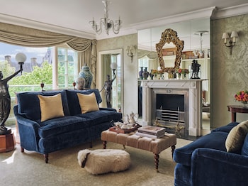 Royal Suite