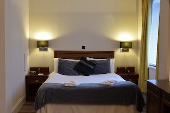Standard Double Room, Ensuite, City View