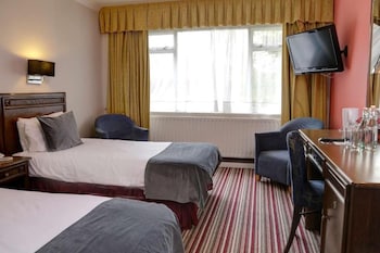 Classic Twin Room, Ensuite, Garden View