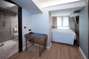 Classic Single Room (Individual)