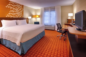 Room, 1 King Bed, Hearing Accessible
