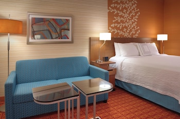 Room, 1 King Bed with Sofa bed, Hearing Accessible