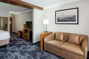 Suite, 1 Bedroom, Hearing Accessible (Accessible Bathtub & Roll-in Shower)