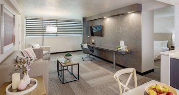 Suite, 1 King Bed, Non Smoking, Refrigerator (Living Room;with Sofabed)