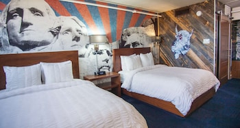 Standard Room, 2 Queen Beds, Non Smoking, Refrigerator