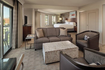 Executive Suite, 1 Double Bed, Corner