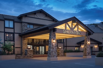 Room, 2 Queen Beds, Pool Access (Mobility/Hearing Accessible, Tub)