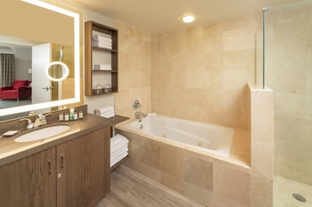 Executive Suite, 1 Double Bed, Corner