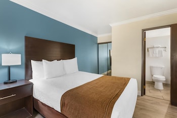 Suite, 2 Queen Beds, Non Smoking, Kitchenette