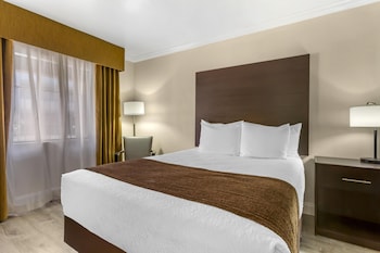 Suite, 2 Queen Beds, Non Smoking, Kitchenette