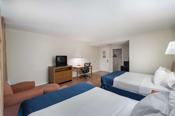 Room, 2 Queen Beds, Accessible, Non Smoking