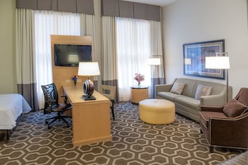 Studio Suite, Multiple Beds, Accessible, Bathtub