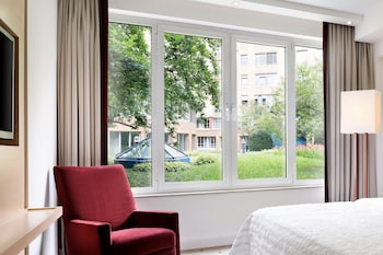Superior Room, 1 King Bed