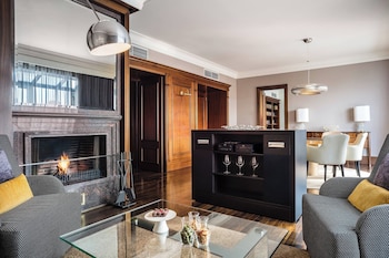 Presidential Suite, 1 Bedroom, Fireplace