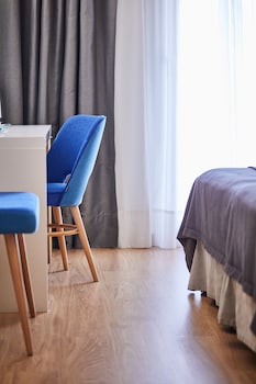 Comfort Room (Club)