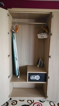 Deluxe Room, 2 Double Beds, Accessible, Tower