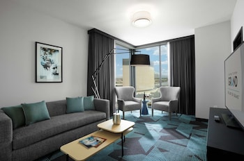 Suite, 1 King Bed, Tower