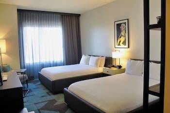 Deluxe Room, 2 Double Beds, Accessible, Tower
