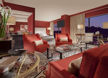 Suite, 1 King Bed