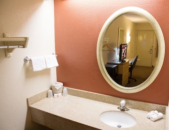 Deluxe Room, 1 King Bed, Accessible (Roll-In Shower, Smoke Free)