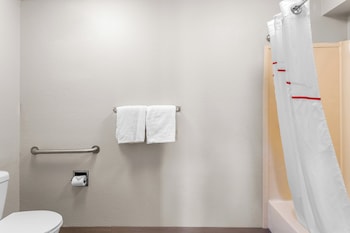 Standard Room, 1 King Bed, Accessible, Non Smoking