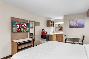 Premium Room, 2 Double Beds (Upgraded Bedding & Snack, Smoke Free)