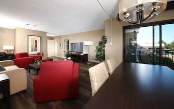 Suite, 1 King Bed