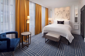 Superior Room, 1 King Bed (Mobility Accessible, Tub)