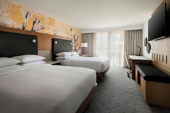 Room, 2 Double Beds, Patio