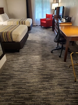 Room, 2 Queen Beds, Non Smoking