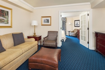 One Bedroom Golf View Suite