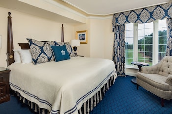 Two Bedroom Deluxe Suite