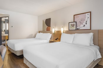 Room, 2 Queen Beds