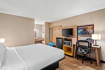 Room, 1 King Bed, Non Smoking