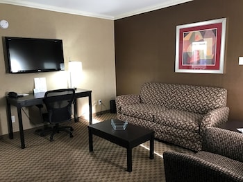 Suite, 2 Queen Beds, Non Smoking, Kitchenette