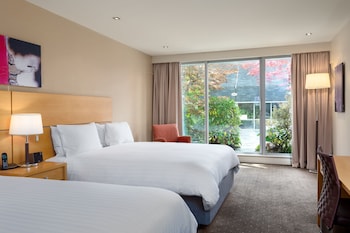 Standard Room, 2 Queen Beds, Balcony