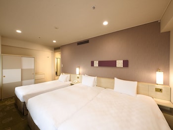 Deluxe Twin with Extra bed, Non-Smoking