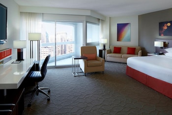 Deluxe Room, 1 King Bed with Sofa bed