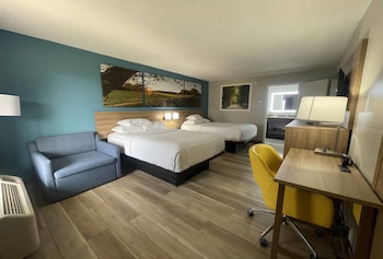 Double Room, 2 Double Beds