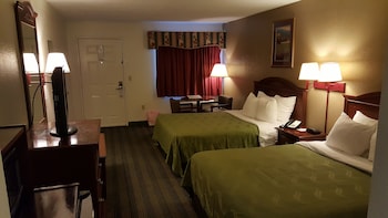 Standard Room, 2 Queen Beds, Smoking