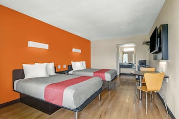 Deluxe Room, 2 Double Beds, Non Smoking, Refrigerator & Microwave