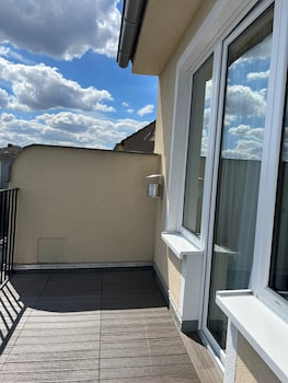 Panoramic Single Room