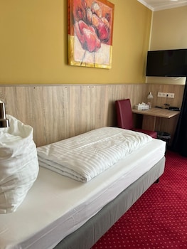Panoramic Single Room