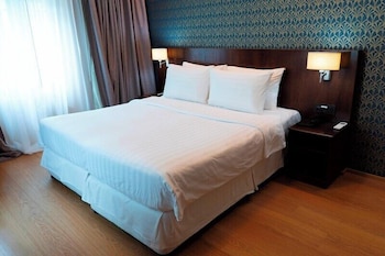 Royal Suite Lake View